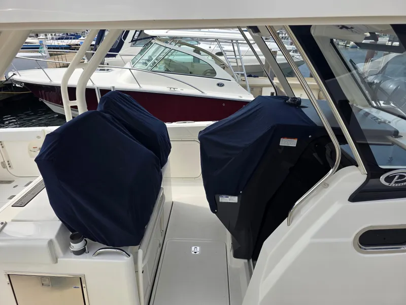 Slide: The Image of Pursuit S 328 Sport 2023 - 86