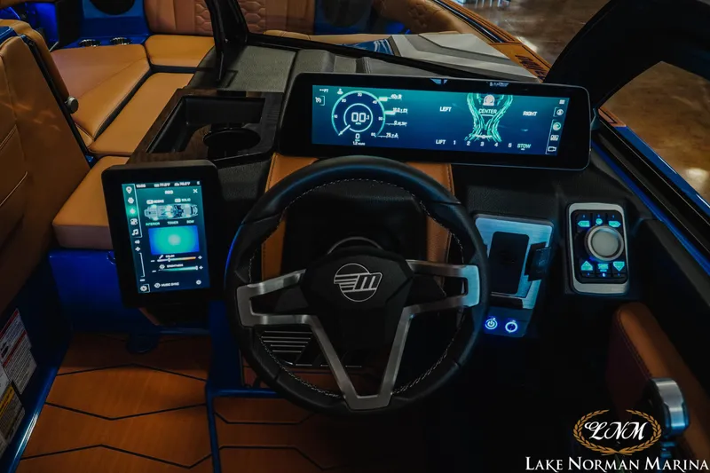 Slide: The Image of Malibu Wakesetter 24 MXZ 2025 - 23