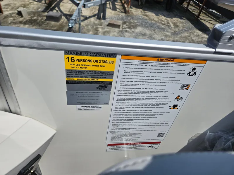 Slide: The Image of Capacity label on 2026 Godfrey SWEETWATER 2286 SB, max 16 persons or 2180 lbs. - 21