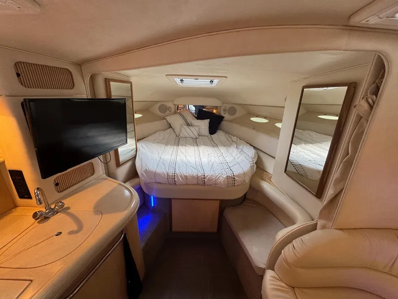 Slide: The Image of Sea Ray 340 Sundancer 2001 - 11