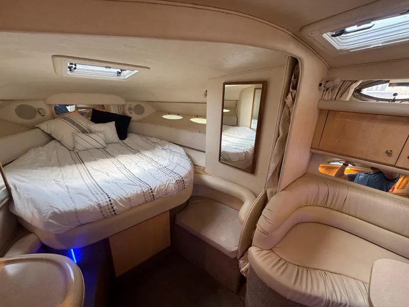 Slide: The Image of Sea Ray 340 Sundancer 2001 - 12