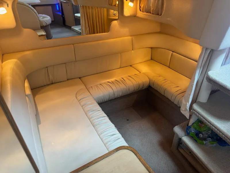 Slide: The Image of Sea Ray 340 Sundancer 2001 - 15