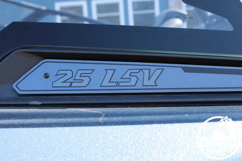 Slide: The Image of Malibu Wakesetter 25 LSV 2020 - 5