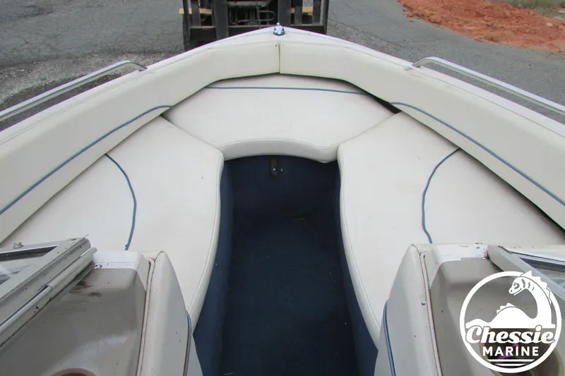 Slide: The Image of Bayliner 185 Capri 2002 - 17