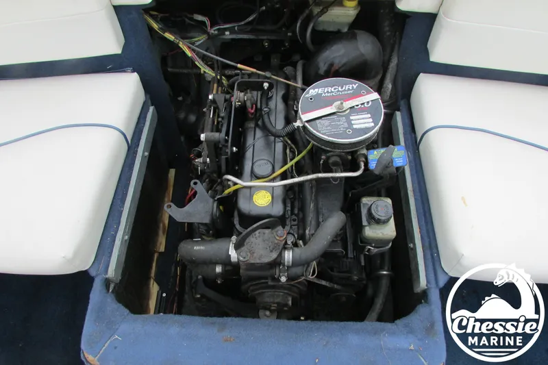 Slide: The Image of Bayliner 185 Capri 2002 - 23