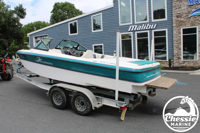 Slide: The Image of Centurion Elite V-Drive 2000 - 3