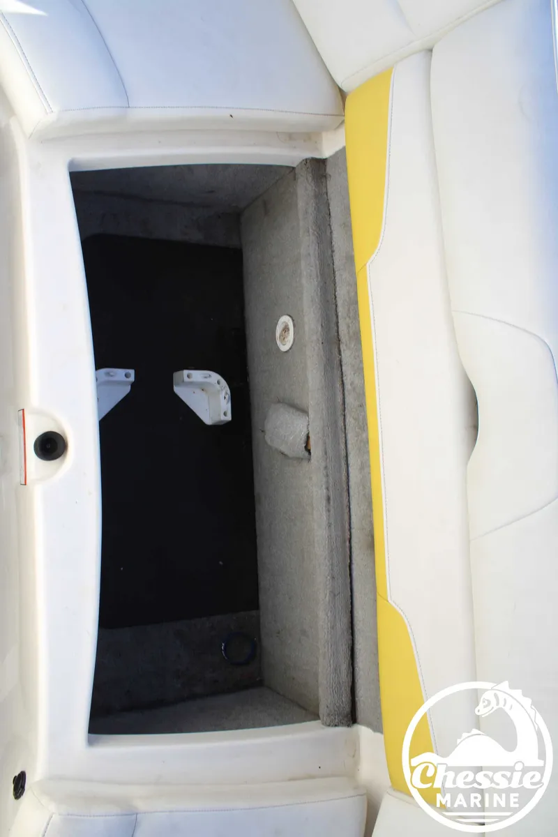 Slide: The Image of Monterey 224 FSX 2013 - 22