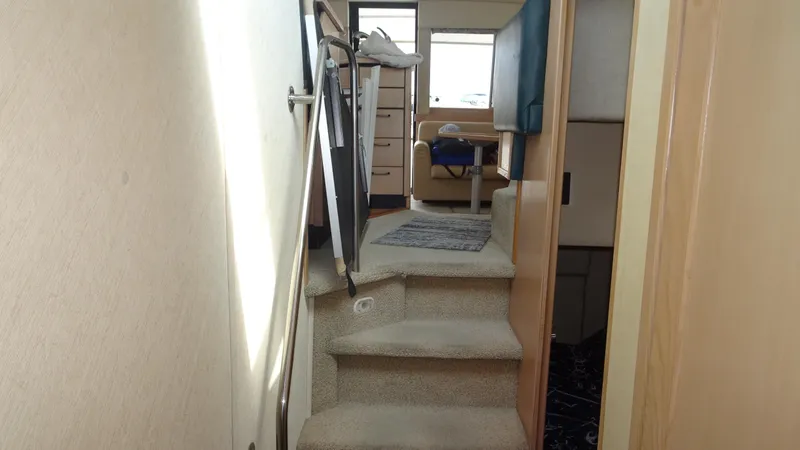 Slide: The Image of Bayliner 3988MY 1997 - 56