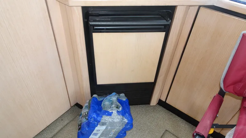 Slide: The Image of Bayliner 3988MY 1997 - 67