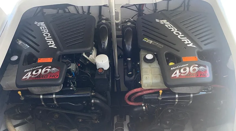 Slide: The Image of Twin Mercury MerCruiser 496 MAG HO engines in a 2003 Formula 370 SS boat. - 12