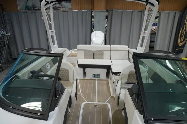 Slide: The Image of Monterey M-225 2025 - 11