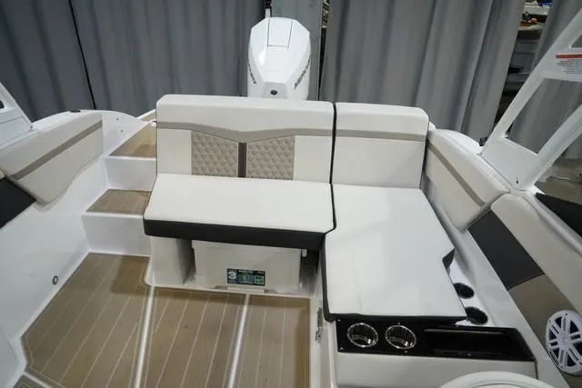 Slide: The Image of Monterey M-225 2025 - 17