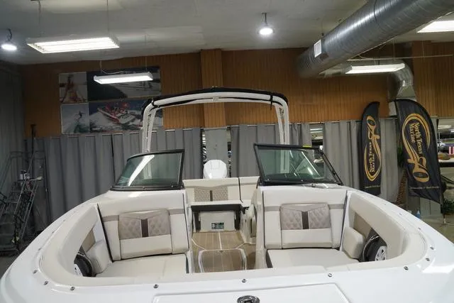 Slide: The Image of Monterey M-225 2025 - 4