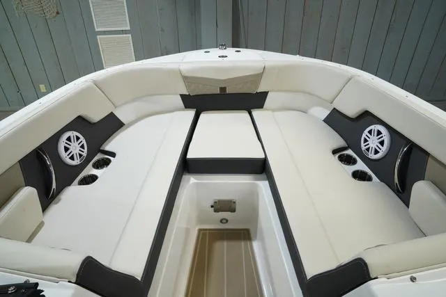 Slide: The Image of Monterey M-225 2025 - 11