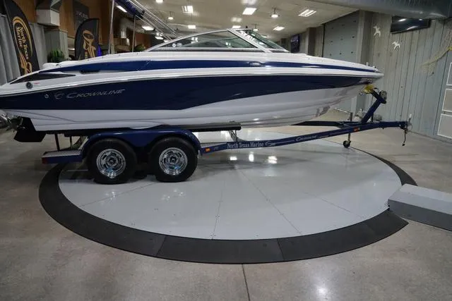 Slide: The Image of Crownline Boats 215 SS 2012 - 6