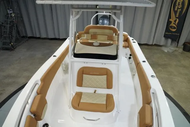 Slide: The Image of NauticStar 212 Legacy 2025 - 12