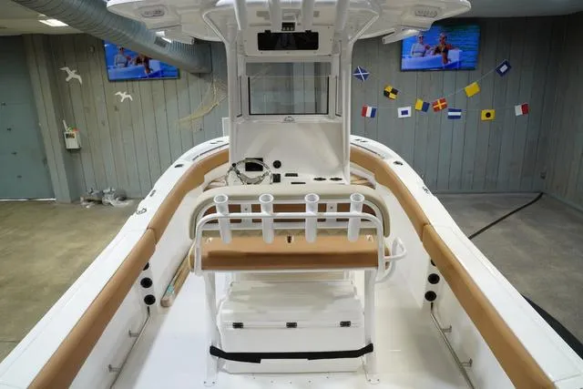 Slide: The Image of NauticStar 242L Offshore 2025 - 20