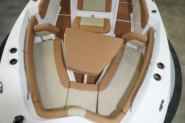 Slide: The Image of NauticStar 222L Offshore 2025 - 11