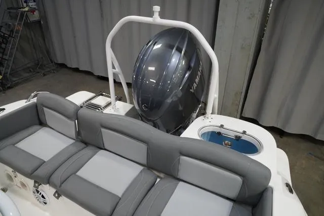 Slide: The Image of NauticStar 212 Legacy 2025 - 16