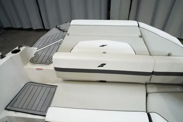 Slide: The Image of Starcraft SVX IO 211 2025 - 17