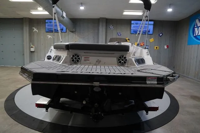 Slide: The Image of Starcraft SVX IO 211 2025 - 7