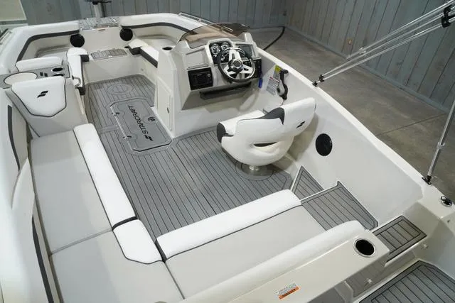 Slide: The Image of Starcraft SVX 191 OB 2025 - 18