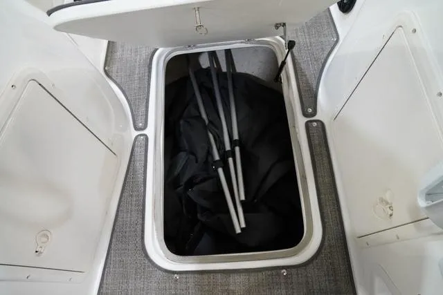 Slide: The Image of Hurricane SunDeck Sport 188 IO 2021 - 16