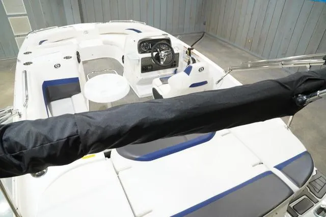 Slide: The Image of Hurricane SunDeck Sport 188 IO 2021 - 20