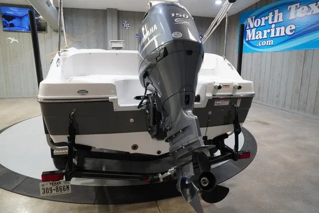 Slide: The Image of Hurricane SunDeck Sport 188 OB 2022 - 7