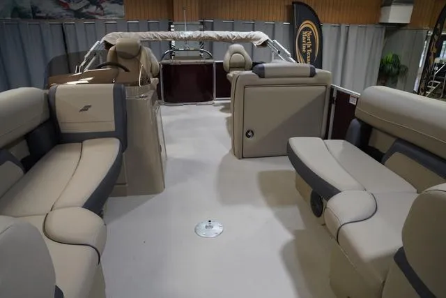 Slide: The Image of Starcraft EX Fish 20 FD 2025 - 10