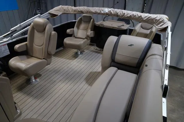 Slide: The Image of Starcraft EX Fish 22 FD 2025 - 15