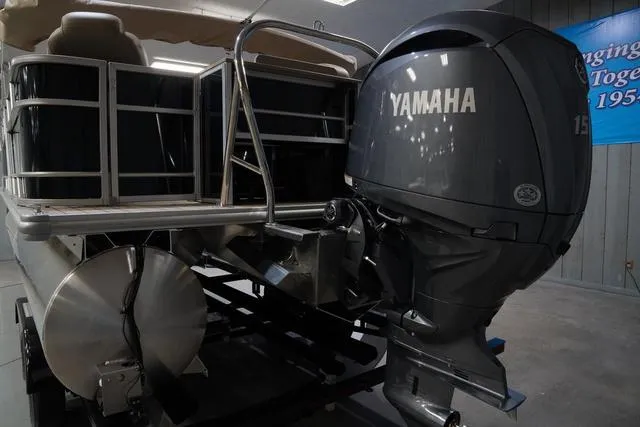 Slide: The Image of Starcraft EX Fish 22 FD 2025 - 8