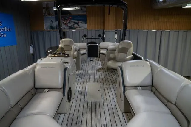 Slide: The Image of Berkshire 23RFX 3.0 2016 - 12