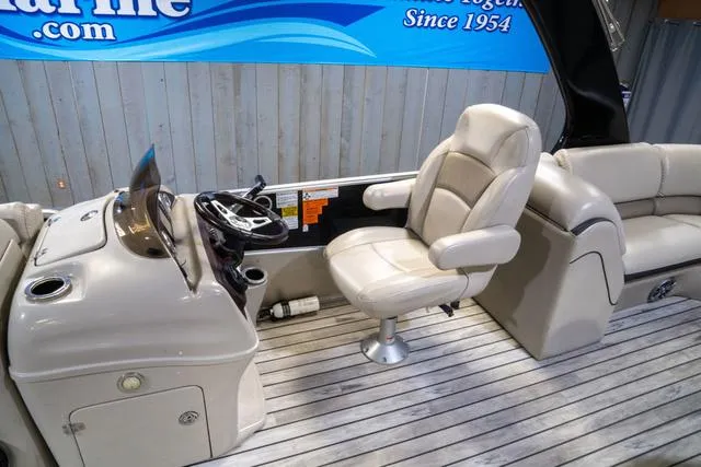 Slide: The Image of Berkshire 23RFX 3.0 2016 - 16