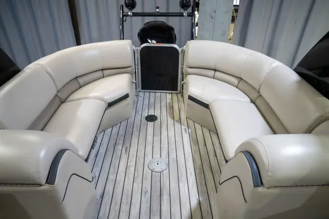 Slide: The Image of Berkshire 23RFX 3.0 2016 - 21