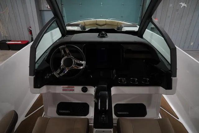 Slide: The Image of Monterey Elite 27 OB 2025 - 16