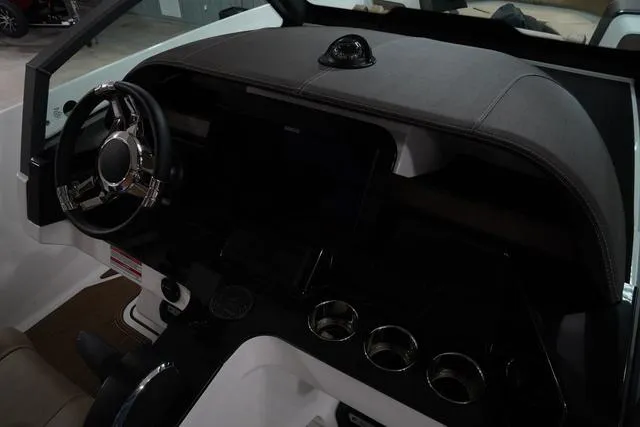 Slide: The Image of Monterey Elite 27 OB 2025 - 18