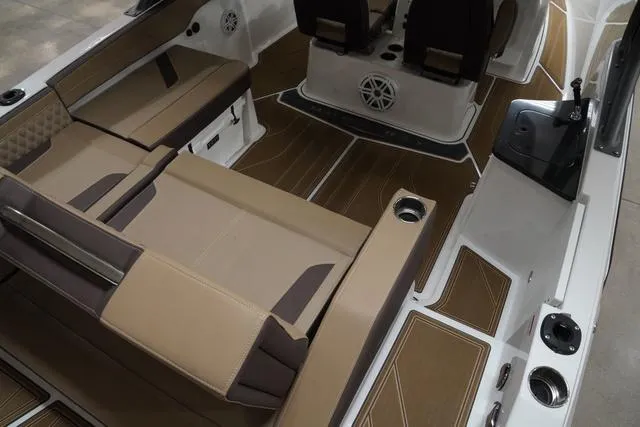 Slide: The Image of Monterey Elite 27 OB 2025 - 22