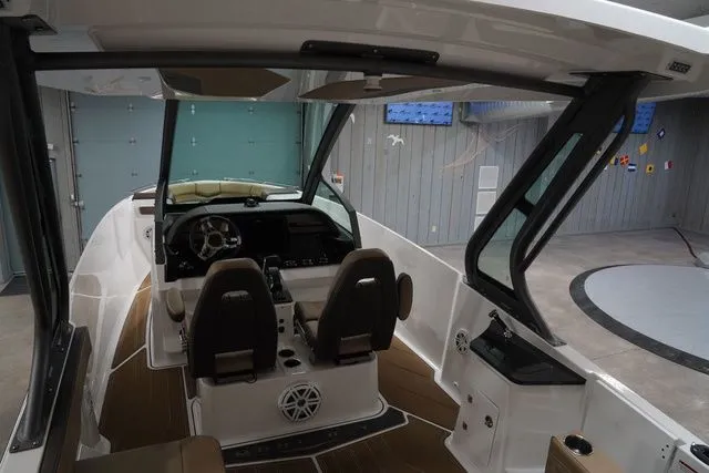 Slide: The Image of Monterey Elite 27 OB 2025 - 25