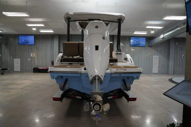 Slide: The Image of Monterey Elite 27 OB 2025 - 7