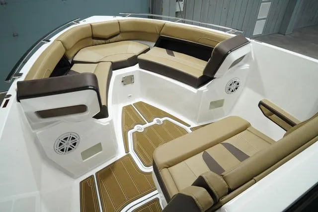 Slide: The Image of Monterey Elite 27 OB 2025 - 9