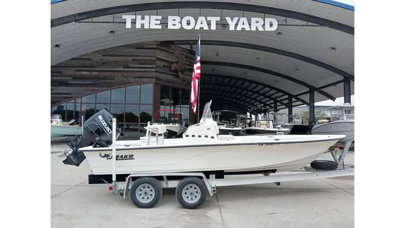 The Image of 2006 Mako 211 boat on trailer at The Boat Yard dealership. - 0