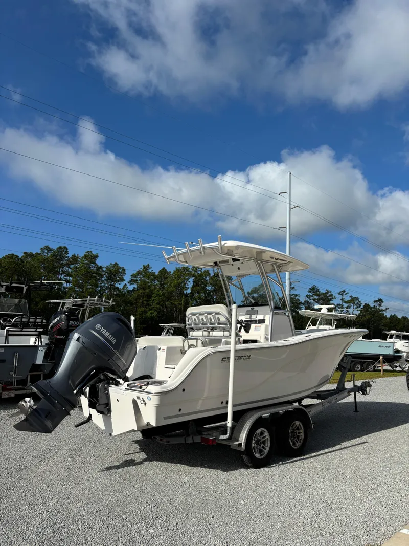 Slide: The Image of Sea Fox 228 Commander 2023 - 3