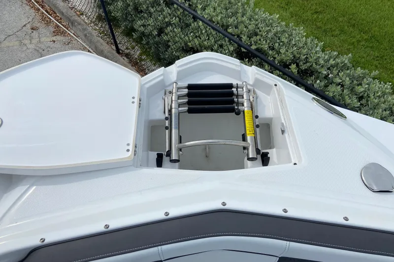 Slide: The Image of Monterey M-45 2025 boat with open bow ladder. - 32