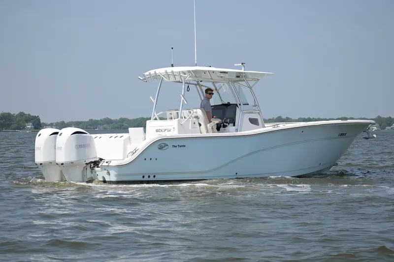 Slide: The Image of Sea Fox 328 Commander 2018 - 3