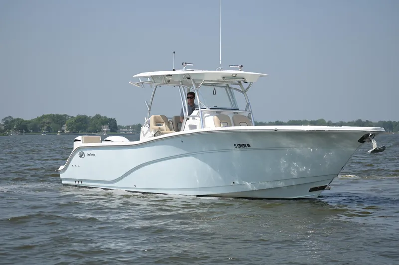 Slide: The Image of Sea Fox 328 Commander 2018 - 4