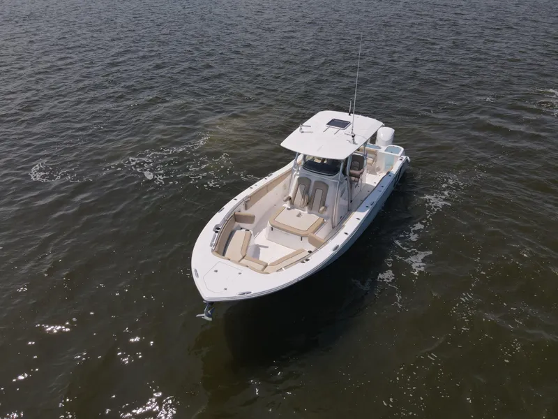 Slide: The Image of Sea Fox 328 Commander 2018 - 7