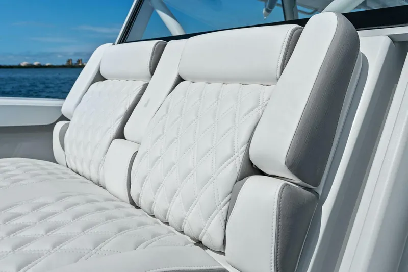 Slide: The Image of 2021 Yellowfin 42 Center Console Fin & Tonic - Bow Seating - 23