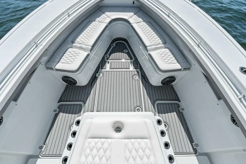Slide: The Image of 2021 Yellowfin 42 Center Console Fin & Tonic - Bow - 3
