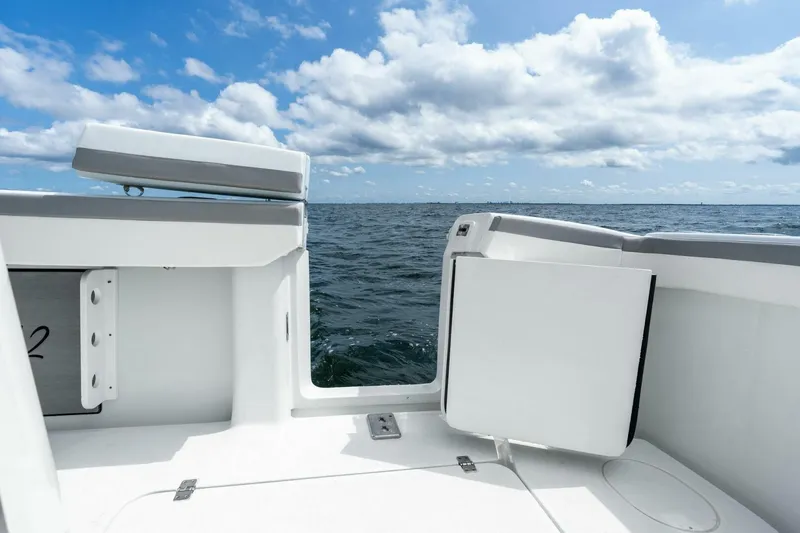 Slide: The Image of 2021 Yellowfin 42 Center Console Fin & Tonic - 33